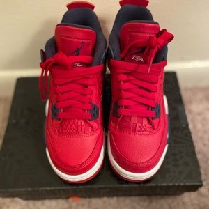 Jordan 4